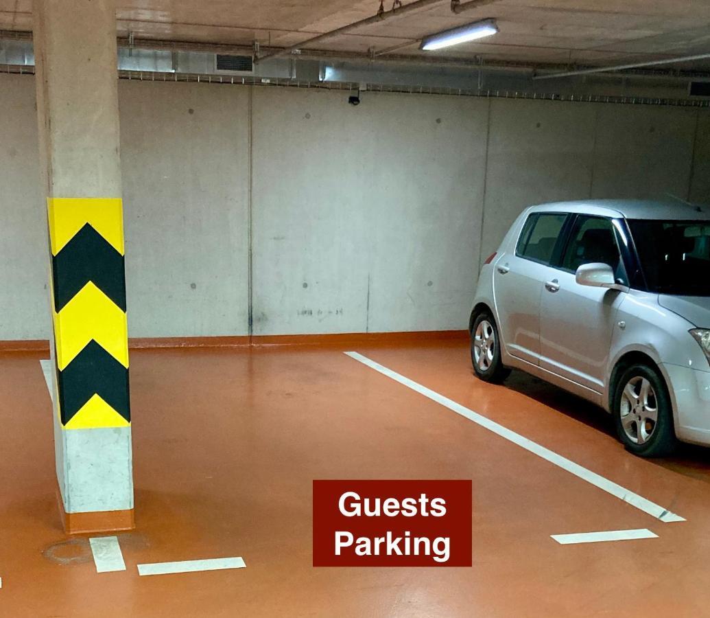 Bright Studio, 10min To The Centre, Free Parking 公寓 *